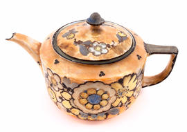 Teapot from tea service (Version 2)