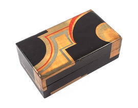 Decorative box with three compartments (Version 1)