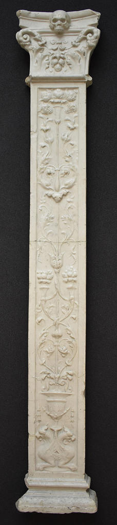 Plaster cast of one of the eight pilasters from tomb of Louis XII (Version 1)