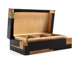 Decorative box with three compartments (Version 3)