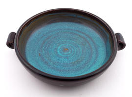 Shallow bowl with small handles (Version 1)