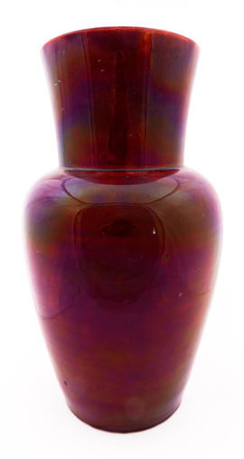 Large red vase (Version 3)