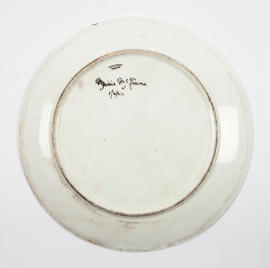 Hand painted ceramic plate (Version 2)