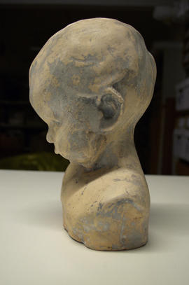 Bust of infant (Version 2)