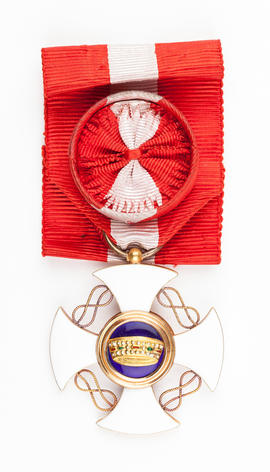 Cavaliere Ufficionale medal (Version 1)