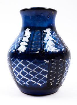 Open necked blue vase (Version 1)