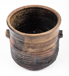 Lugged pot (Version 2)