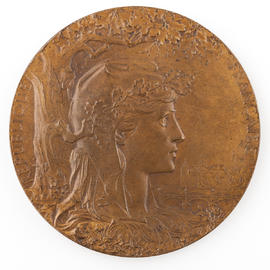 Paris International Exhibition medal (Version 2)