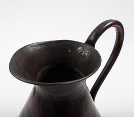 Large copper pitcher (Version 3)