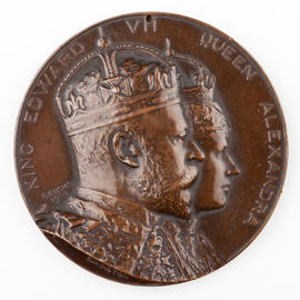 Commemorative coronation medal (Version 1)