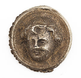 Miniature round button, featuring three-dimensional head design (Version 1)