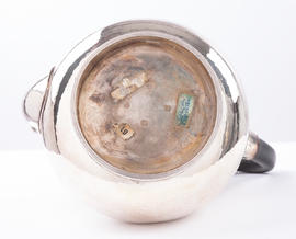Silver coffee pot (Version 2)