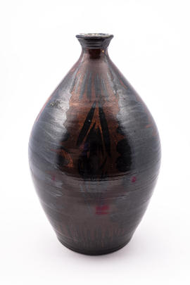 Brown vase with black leaf detail (Version 2)