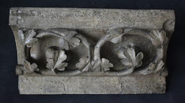 Plaster cast of architectural fragment with leaf ornament (Version 2)