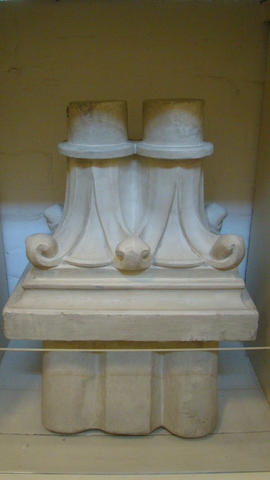 Plaster cast of capital with double columns