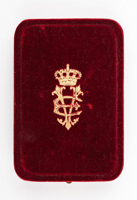 Cavaliere Ufficionale medal (Version 4)