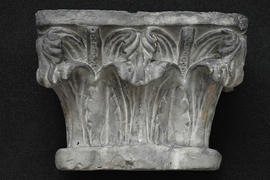 Plaster cast of capital decorated with acanthus leaves (Version 2)