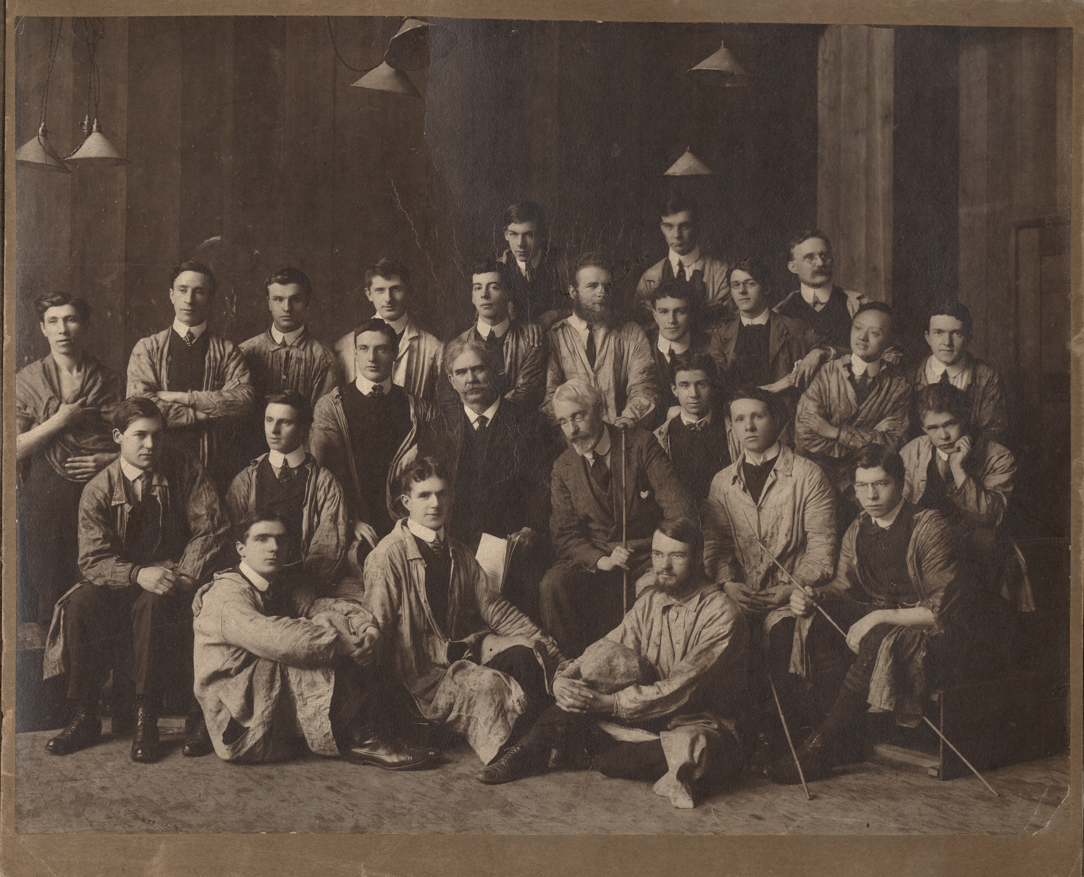 Tsoo Hong Lee (far right) with fellow Drawing and Painting students, and tutors Newbery and Greiffenhagen, c1910