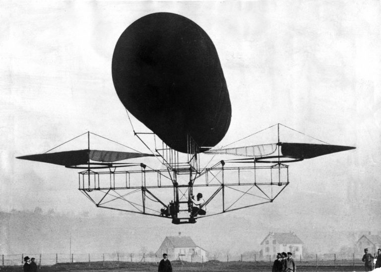 Etienne Oehmichen's experimental helicopter, 1921 (PHO-NC-3)