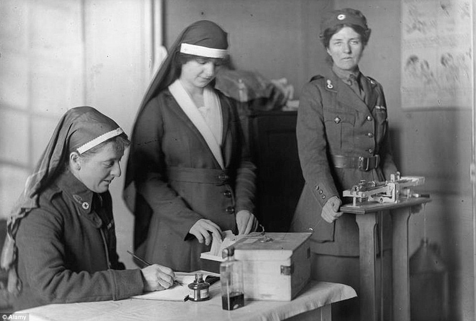 French Red Cross. Image courtesy of the Imperial War Museum