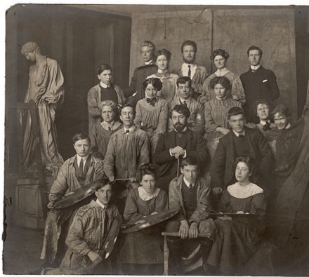 Drawing and Painting Class, Paul Artot (Centre) 1908-09 (Archive reference: GSAA/P/1/4)